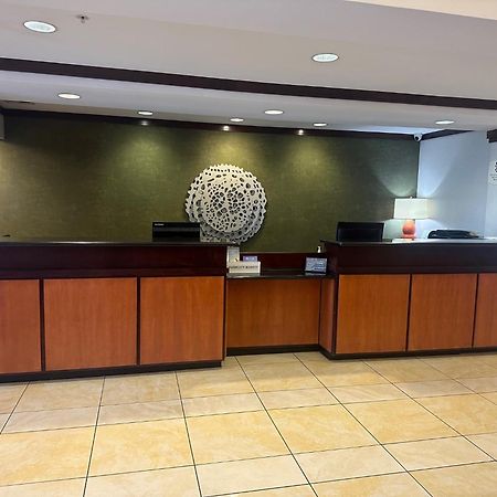 Fairfield Inn & Suites Tulsa South Medical District Bagian luar foto