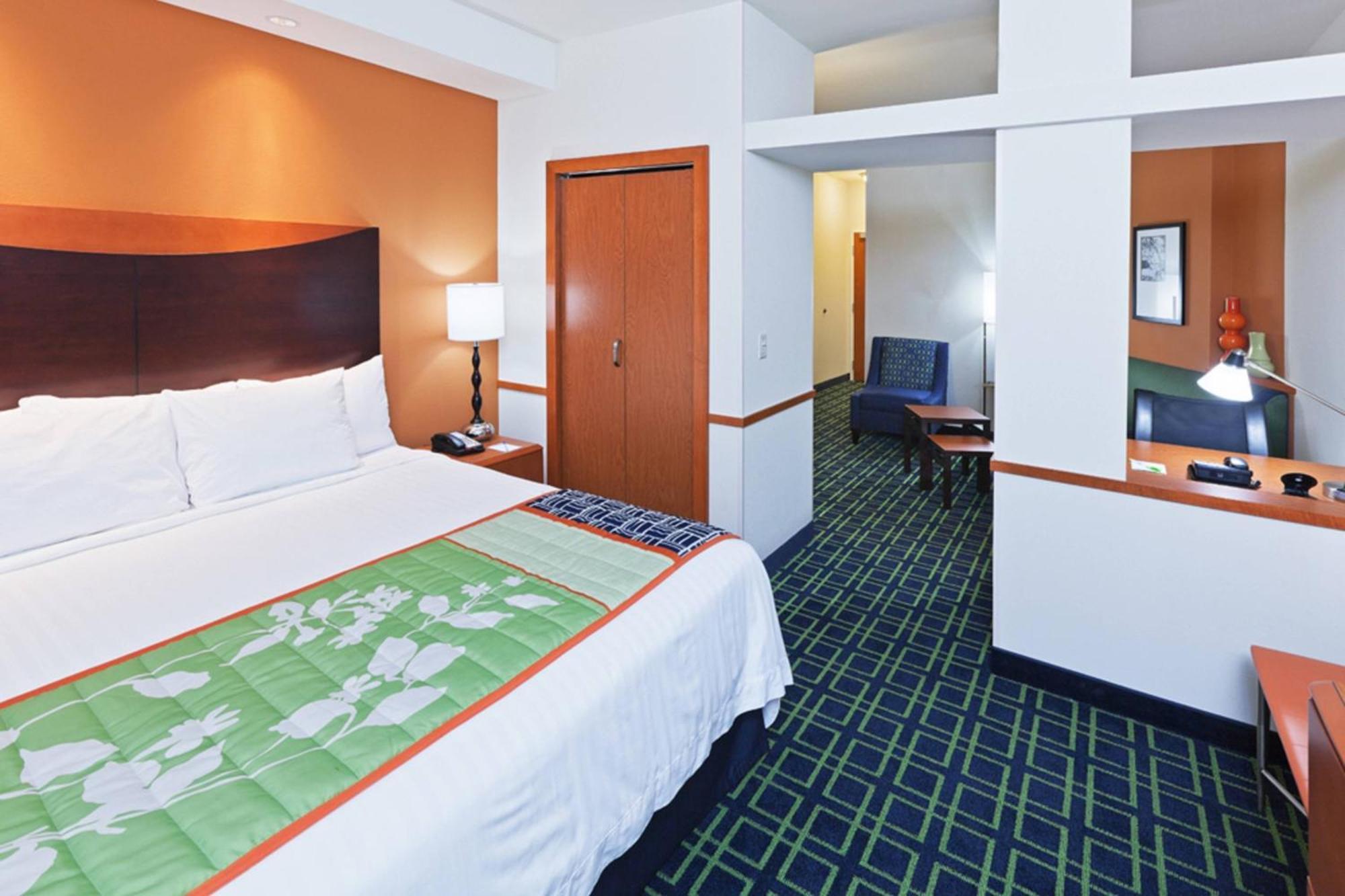 Fairfield Inn & Suites Tulsa South Medical District Bagian luar foto