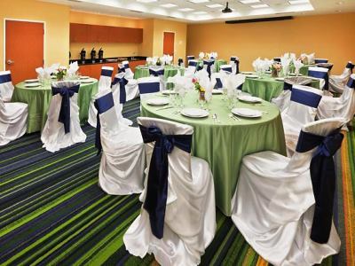 Fairfield Inn & Suites Tulsa South Medical District Bagian luar foto